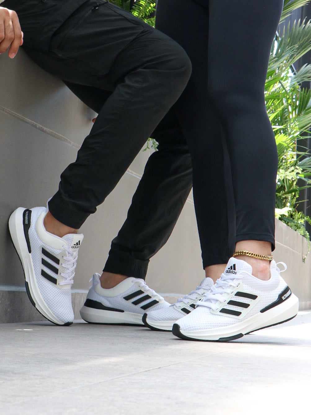 ADIDAS ULTRABOOS 716
