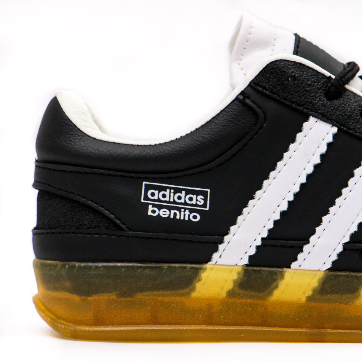 914 ADIDAS BENITO